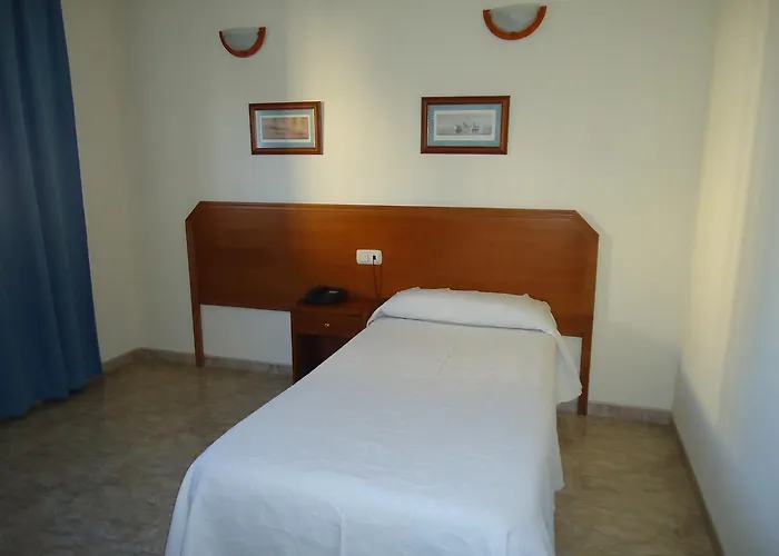 Pensión Santo Domingo 2*